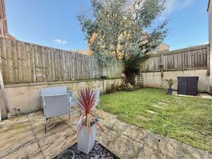 Photo 16- click for photo gallery